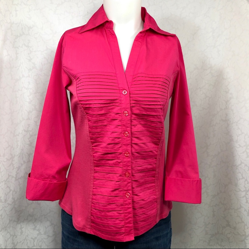 🌺 Investments Pink V-Neck Neatly Pleated Top 🌺